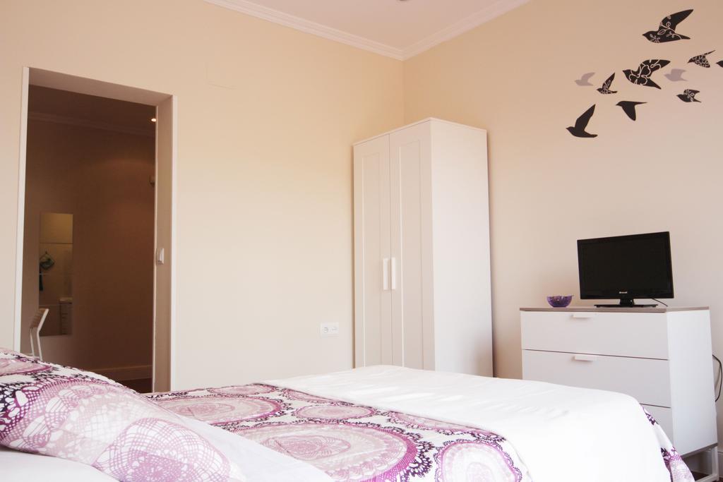 Olmorooms Madrid Room photo